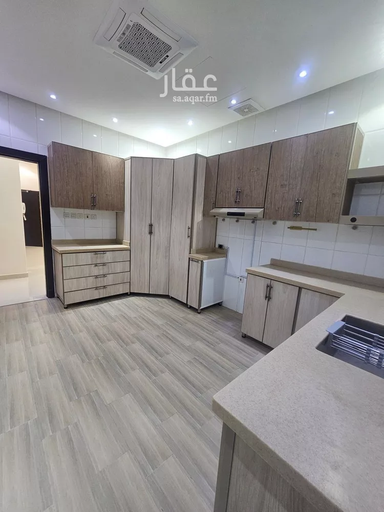 دور للإيجار في شارع محمد بن العباس, حي النرجس, مدينة الرياض, منطقة الرياض