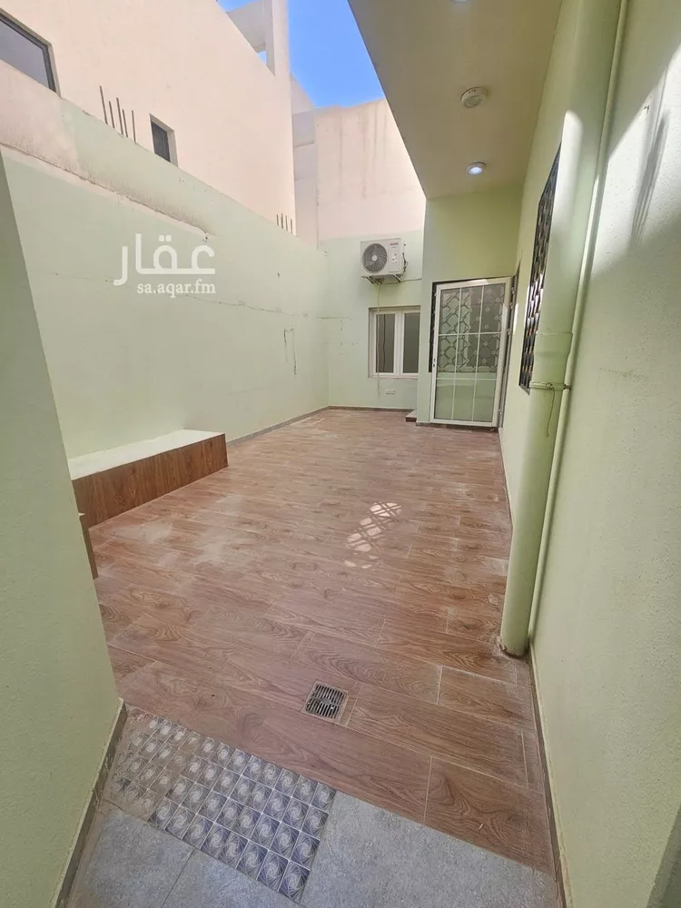 فيلا للبيع في شارع محمد بن العباس, حي النرجس, مدينة الرياض, منطقة الرياض صورة 3