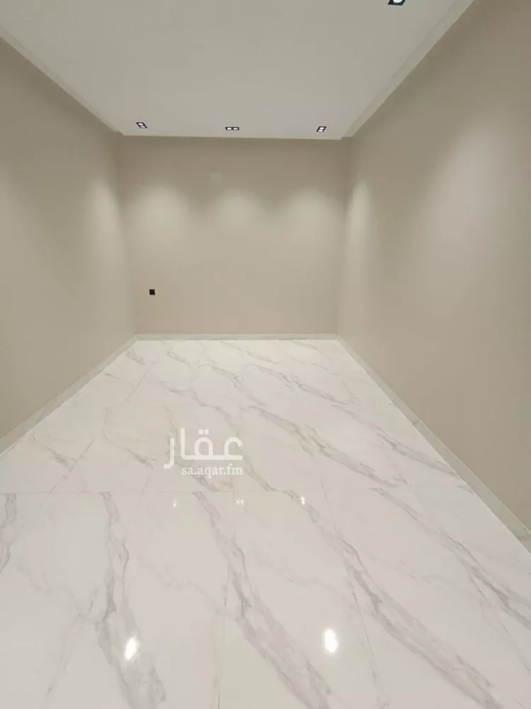 دور للبيع في شارع ابي منصور الكوفي, حي بدر, مدينة الرياض, منطقة الرياض صورة 4