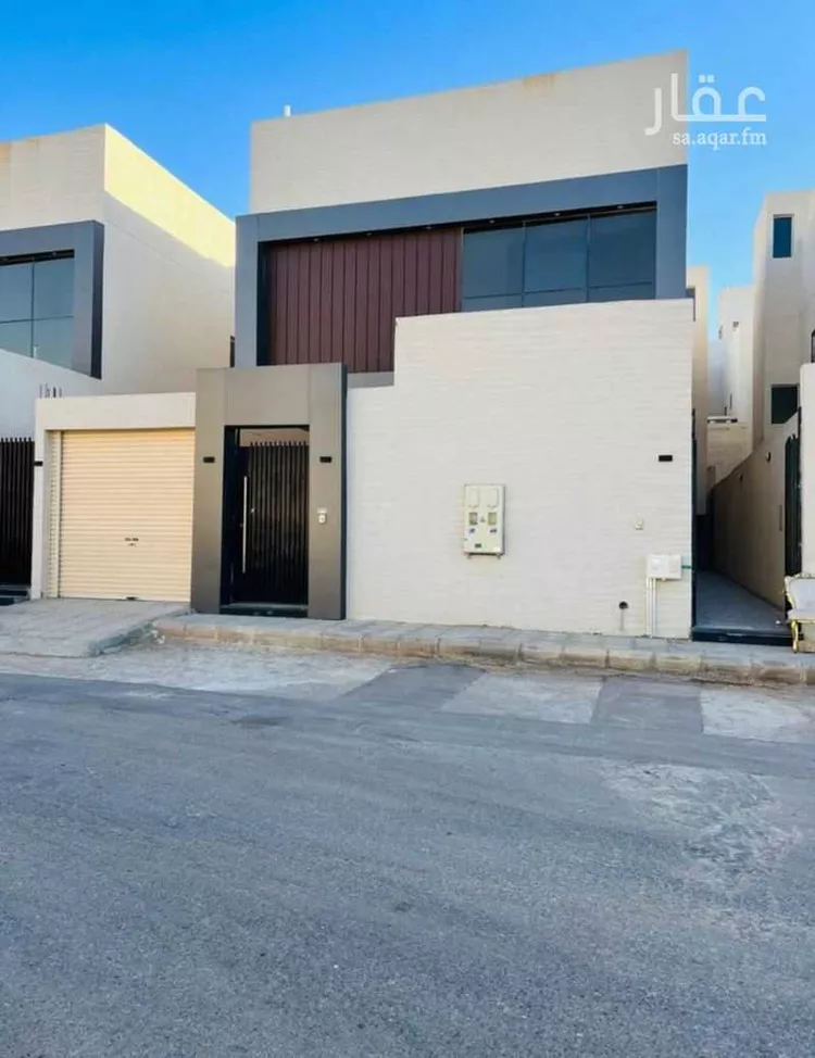 فيلا للإيجار في شارع عيسى العدوي, حي نمار, مدينة الرياض, منطقة الرياض