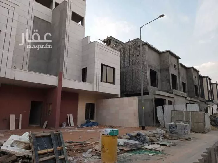 دور للبيع في شارع عمر بن عبداللطيف, حي الرمال, مدينة الرياض, منطقة الرياض صورة 3