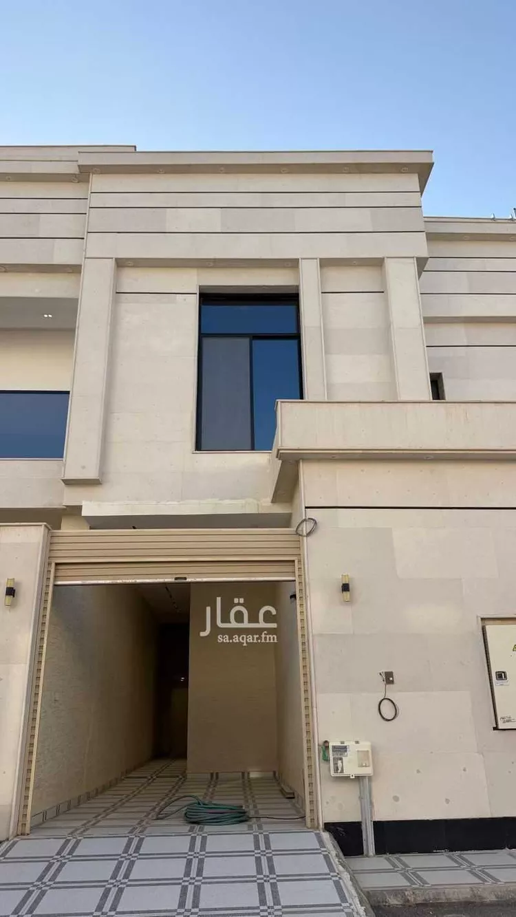 شقة للبيع في شارع المعيزلية, حي المعيزيلة, مدينة الرياض, منطقة الرياض 1 صورة