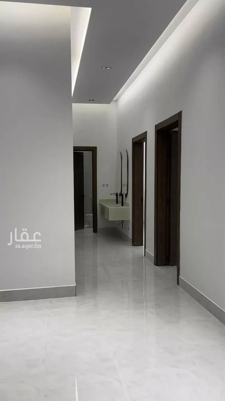 دور للبيع في شارع عبدالله بن رواق, حي السعادة, مدينة الرياض, منطقة الرياض صورة 5