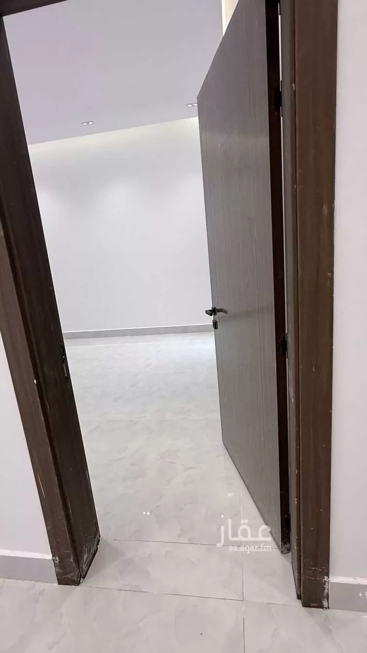 شقة للبيع في شارع عبدالله بن رواق, حي السعادة, مدينة الرياض, منطقة الرياض صورة 5