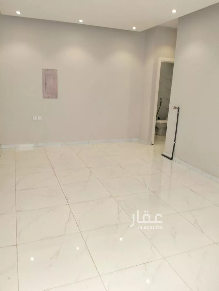 شقة للإيجار في شارع أسيد بن الخضير, حي المصيف, مدينة الرياض, منطقة الرياض صورة 2