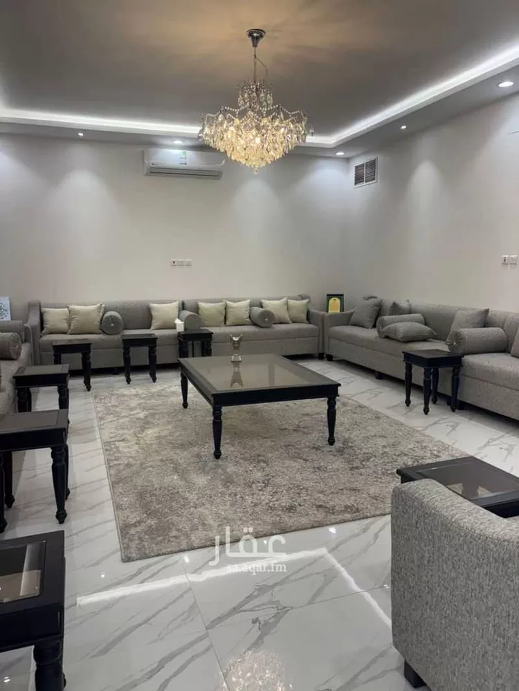 فيلا للبيع في شارع الجنابين, حي الشفاء, مدينة حائل, منطقة حائل 10