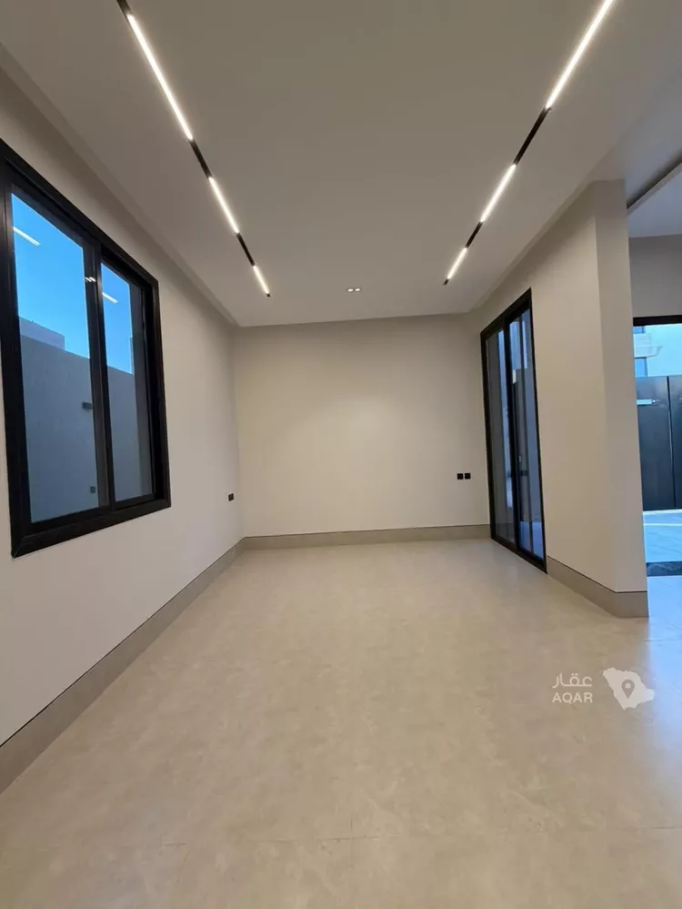Villa for Sale in Riyadh Al Arid 11