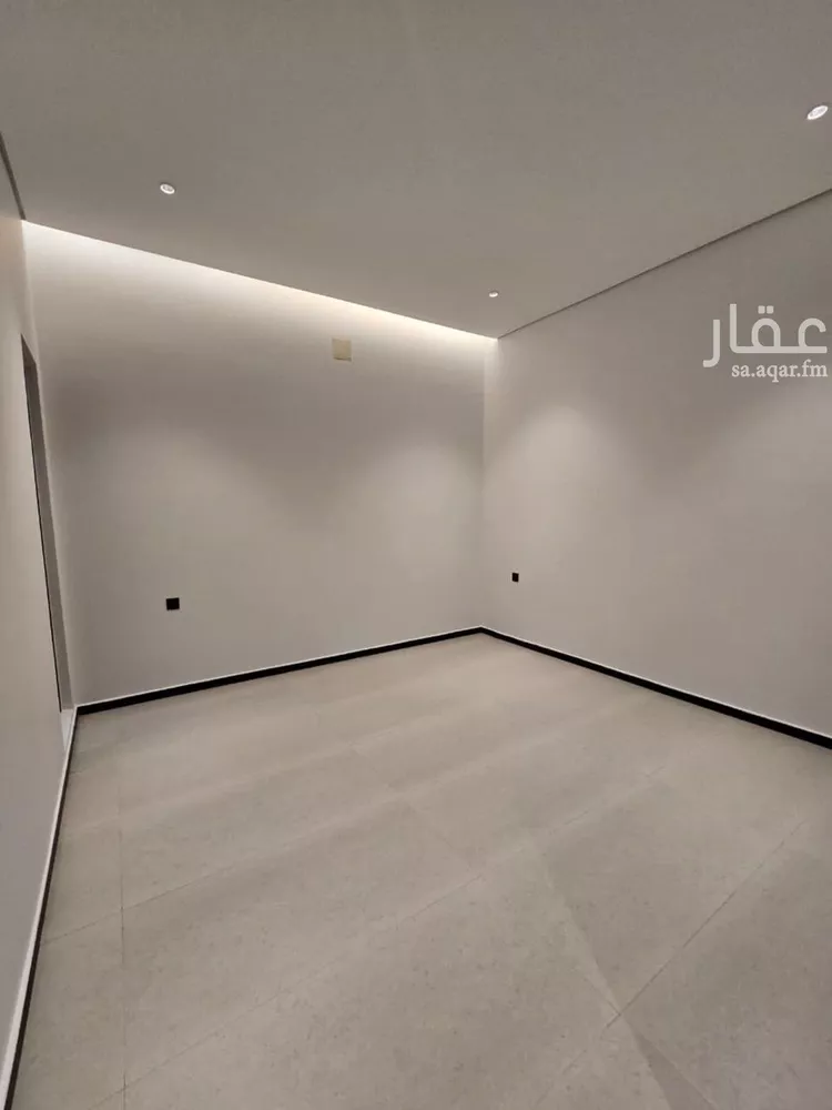 فيلا للبيع في شارع مسلم بن عبيدالله, حي العارض, مدينة الرياض, منطقة الرياض صورة 3