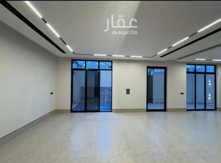 فيلا للبيع في شارع أحمد بن عبدالله البرقي, حي العارض, مدينة الرياض, منطقة الرياض 10