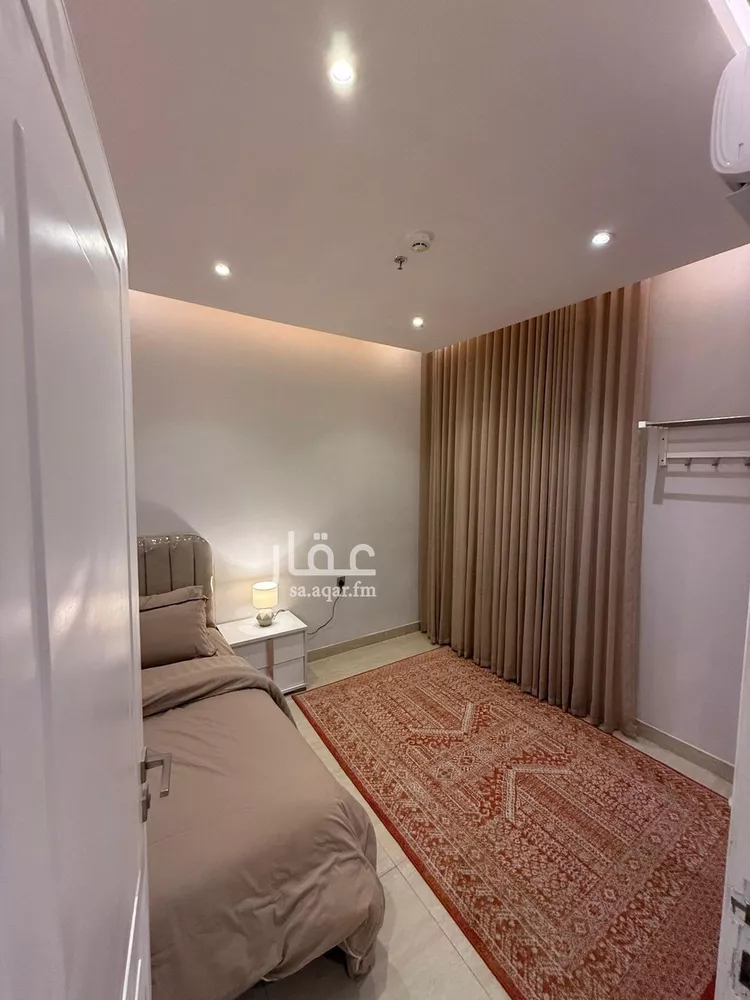 شقة للبيع في شارع عبدالله بن قيس, حي إشبيلية, مدينة الرياض, منطقة الرياض صورة 3