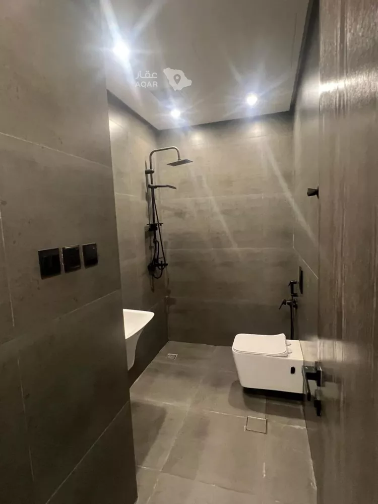 Apartment for Rent in Riyadh Al Arid 3