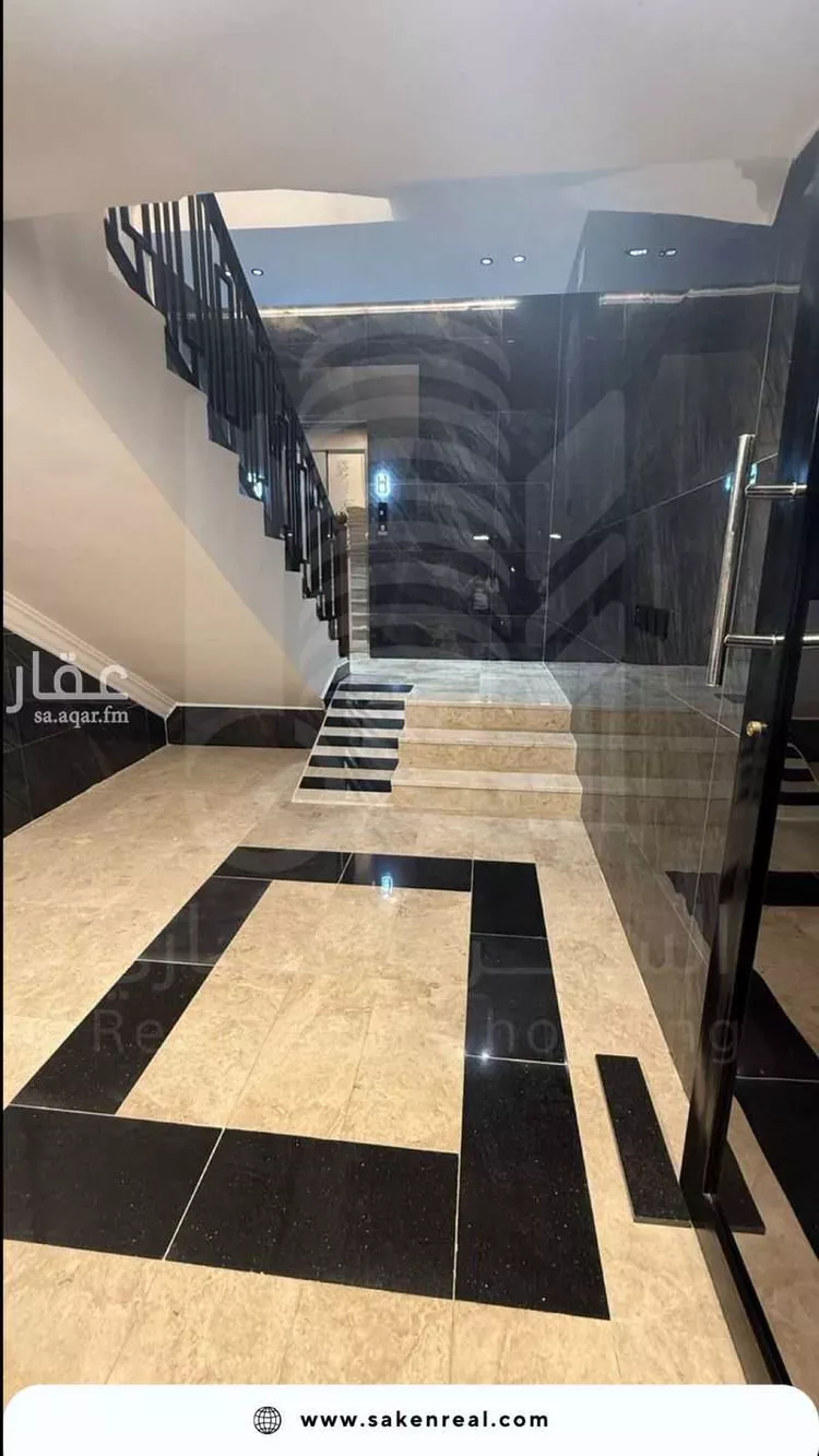 شقة للبيع في شارع العوفي, حي الرحاب 1, مدينة جازان, منطقة جازان صورة 2