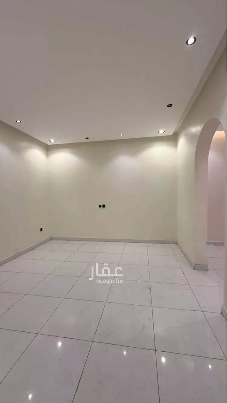 شقة للبيع في شارع موسى علي ابراهيم المخلوطي, حي الشاطئ, مدينة جازان, منطقة جازان 7