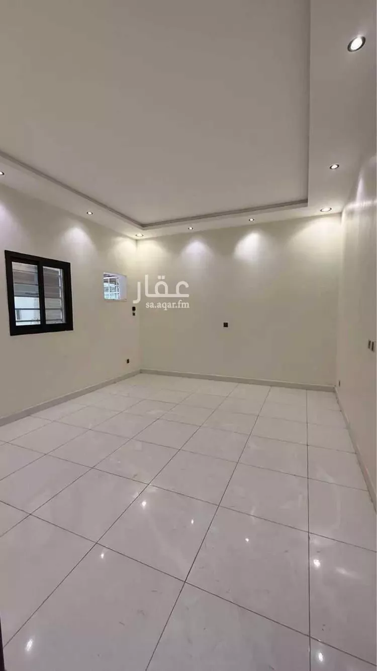 شقة للبيع في شارع موسى علي ابراهيم المخلوطي, حي الشاطئ, مدينة جازان, منطقة جازان 8