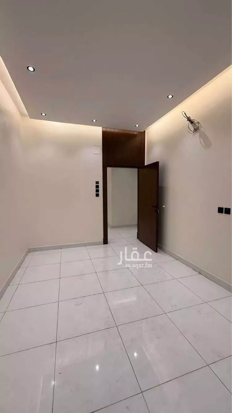 شقة للبيع في شارع موسى علي ابراهيم المخلوطي, حي الشاطئ, مدينة جازان, منطقة جازان 12