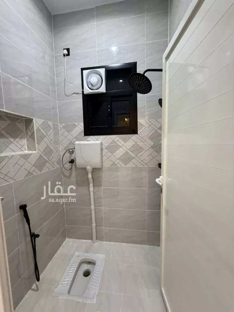 فيلا للبيع في شارع مارية القبطية, حي الحيلة الشرقي, مدينة محائل, منطقة عسير صورة 2