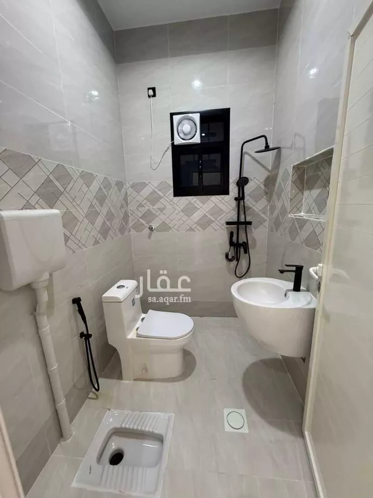 فيلا للبيع في شارع مارية القبطية, حي الحيلة الشرقي, مدينة محائل, منطقة عسير صورة 5