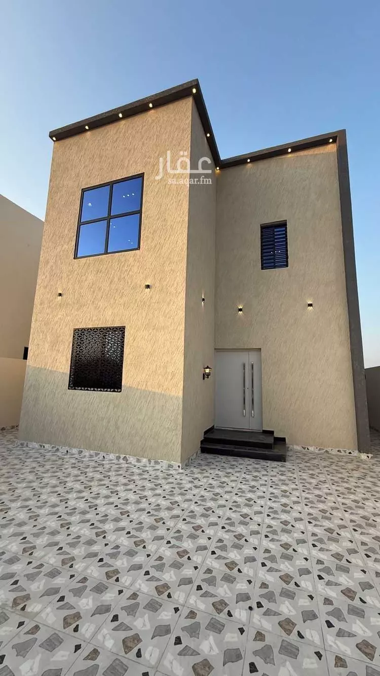 فيلا للبيع في شارع ابراهيم بن البرهان, حي النهضة, مدينة محائل, منطقة عسير صورة 3