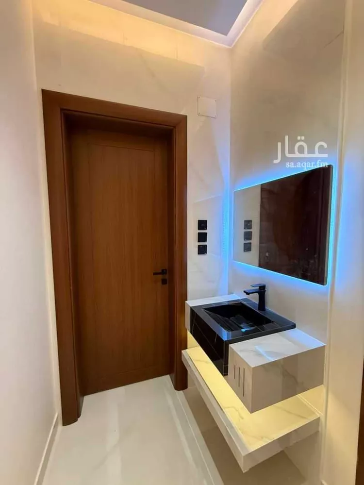 شقة للبيع في شارع اسحاق بن سليمان, حي الحيلة الغربي, مدينة محائل, منطقة عسير 7