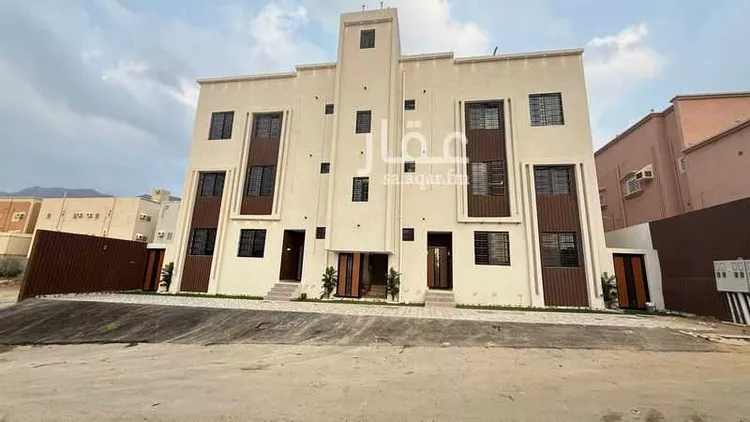 شقة للبيع في شارع قيس الخزرجي, حي الضرس, مدينة محائل, منطقة عسير صورة 3