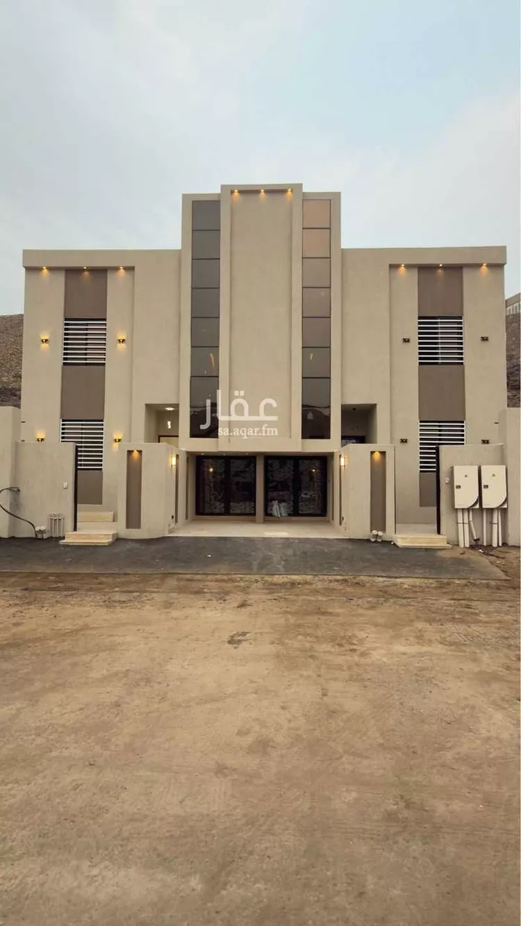 شقة للبيع في شارع ادريس بن قتادة, حي الحيلة الغربي, مدينة محائل, منطقة عسير