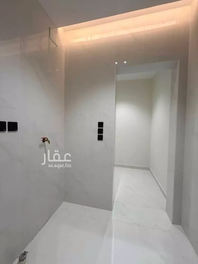 شقة للبيع في شارع اسحاق بن سليمان, حي الحيلة الغربي, مدينة محائل, منطقة عسير 23