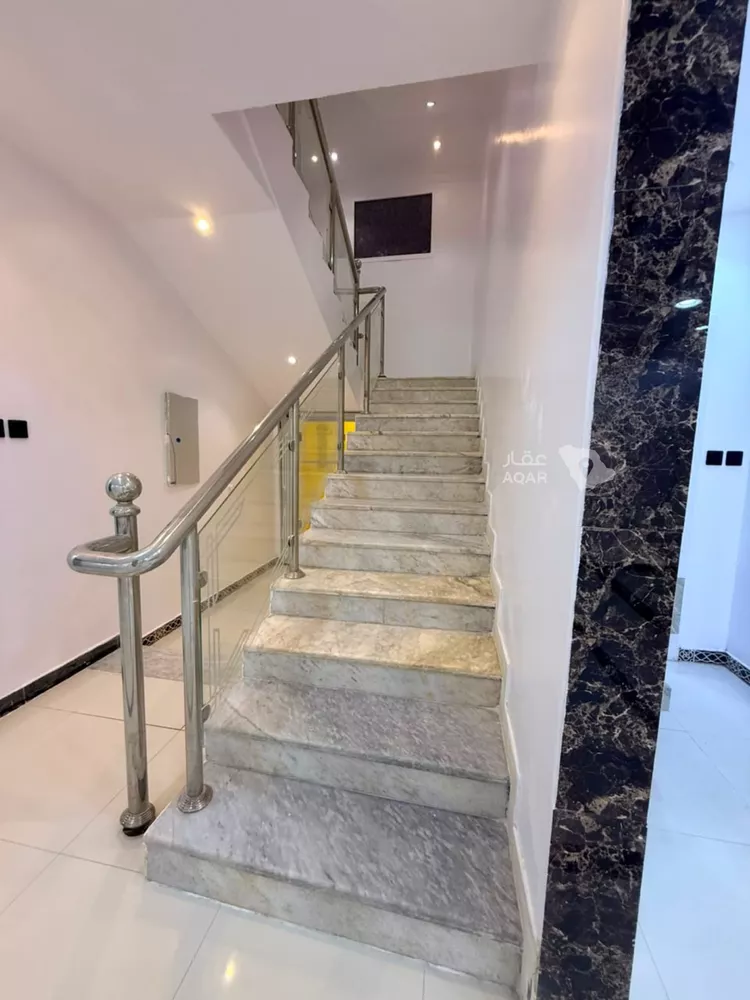 Villa for Sale in Riyadh Tuwaiq 3