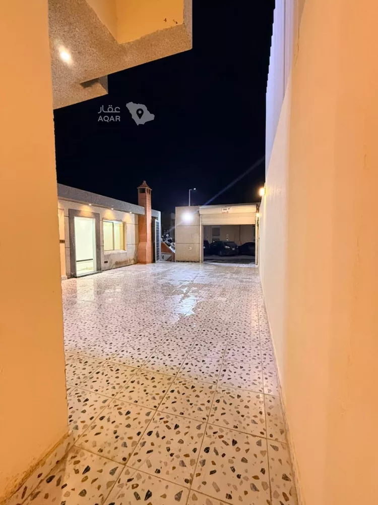 Villa for Sale in Riyadh Tuwaiq 4