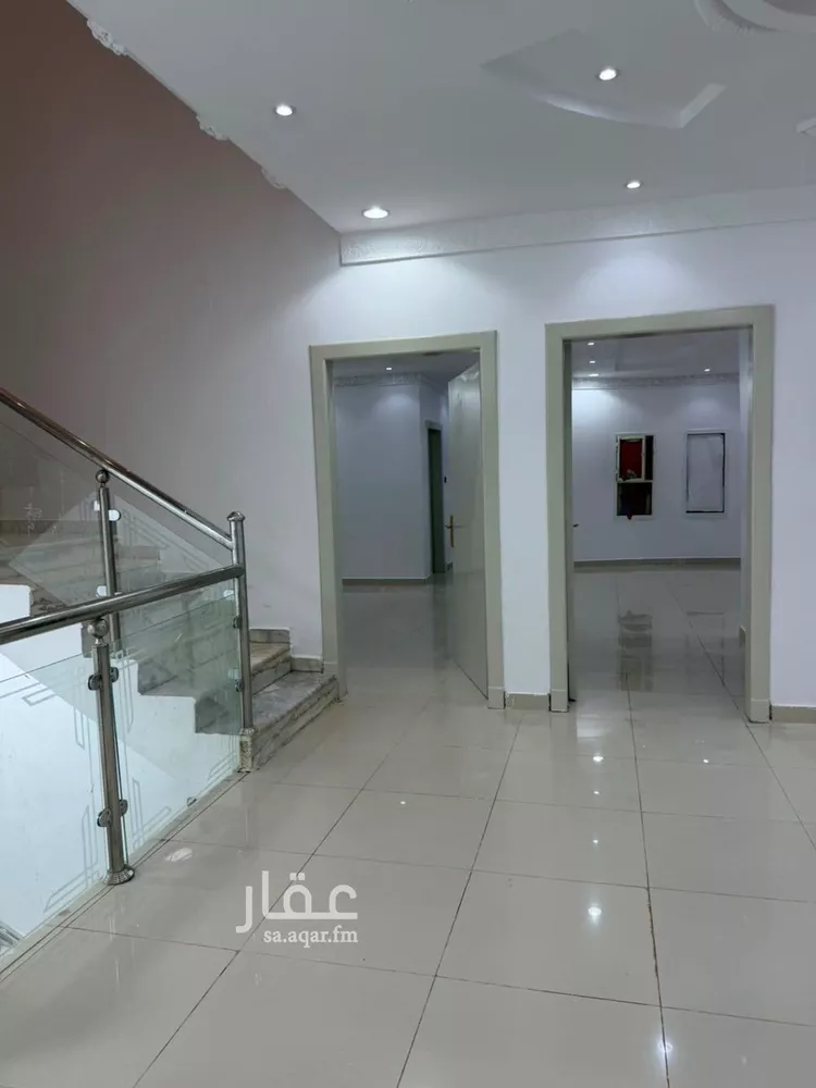 فيلا للبيع في شارع الجحاف بن حكيم السلمي, حي طويق, مدينة الرياض, منطقة الرياض صورة 2
