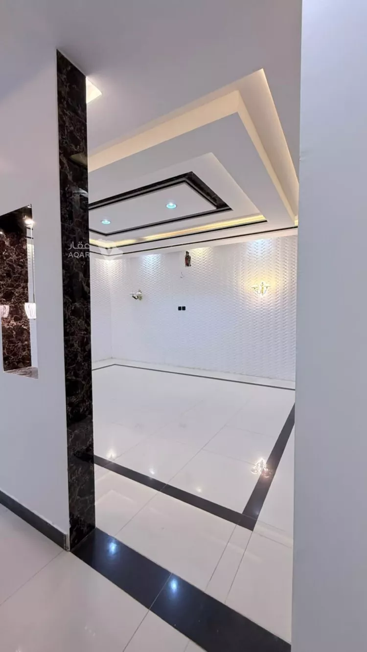 Villa for Sale in Riyadh Tuwaiq 5