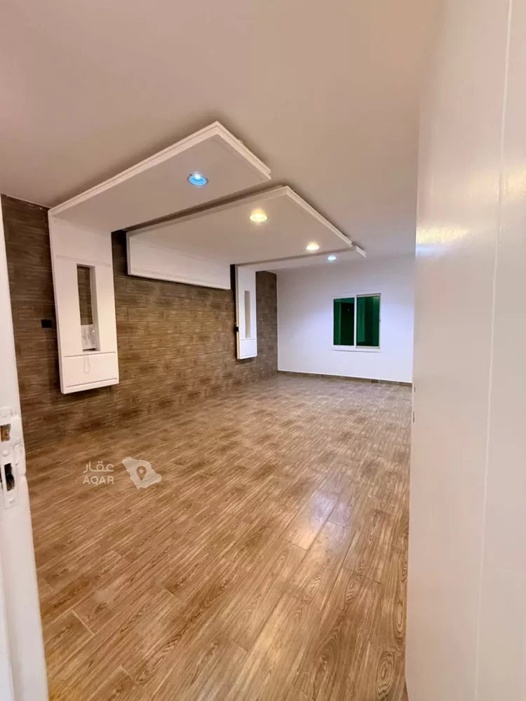 Villa for Sale in Riyadh Tuwaiq 7