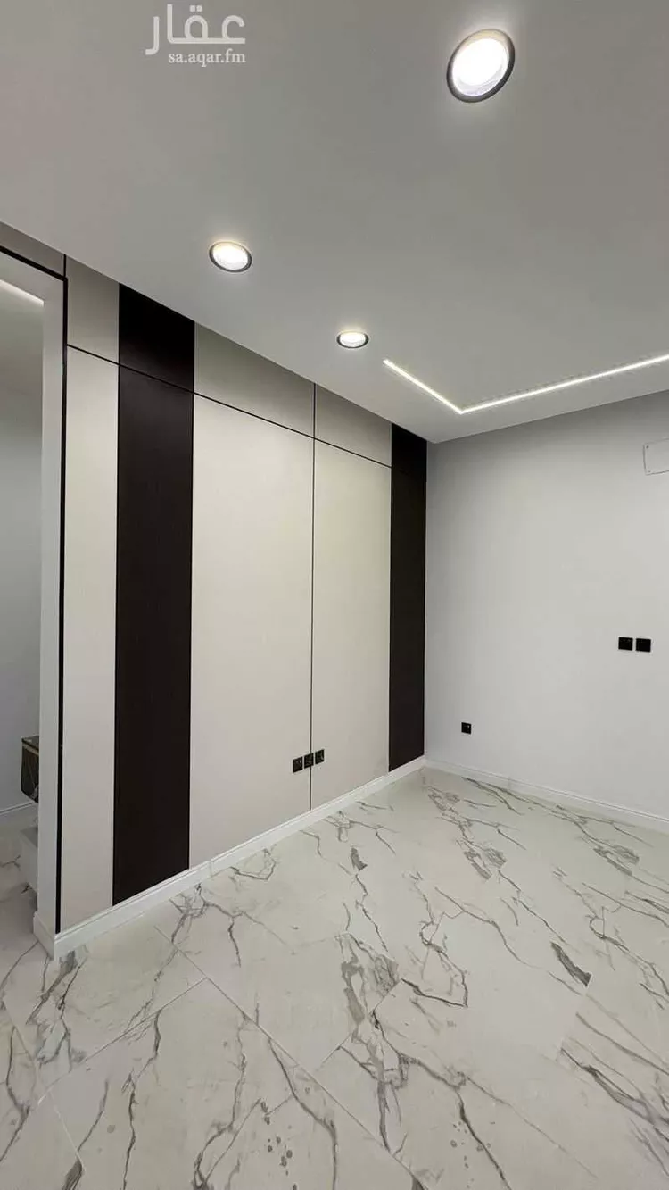 Villa for Sale in Al Hofuf Jonob Mansobi Al Taleem صورة 2