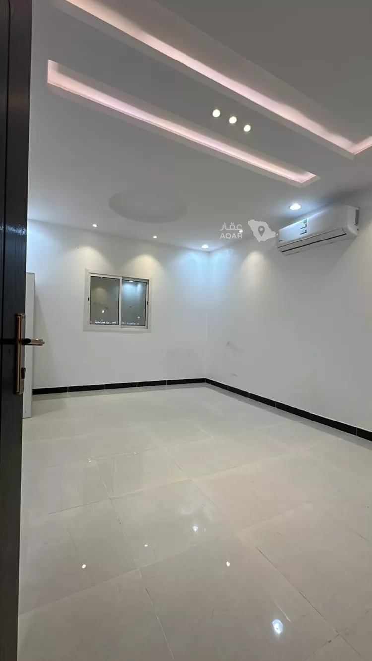 فيلا للإيجار في شارع قتل , حي طويق, مدينة الرياض, منطقة الرياض 10