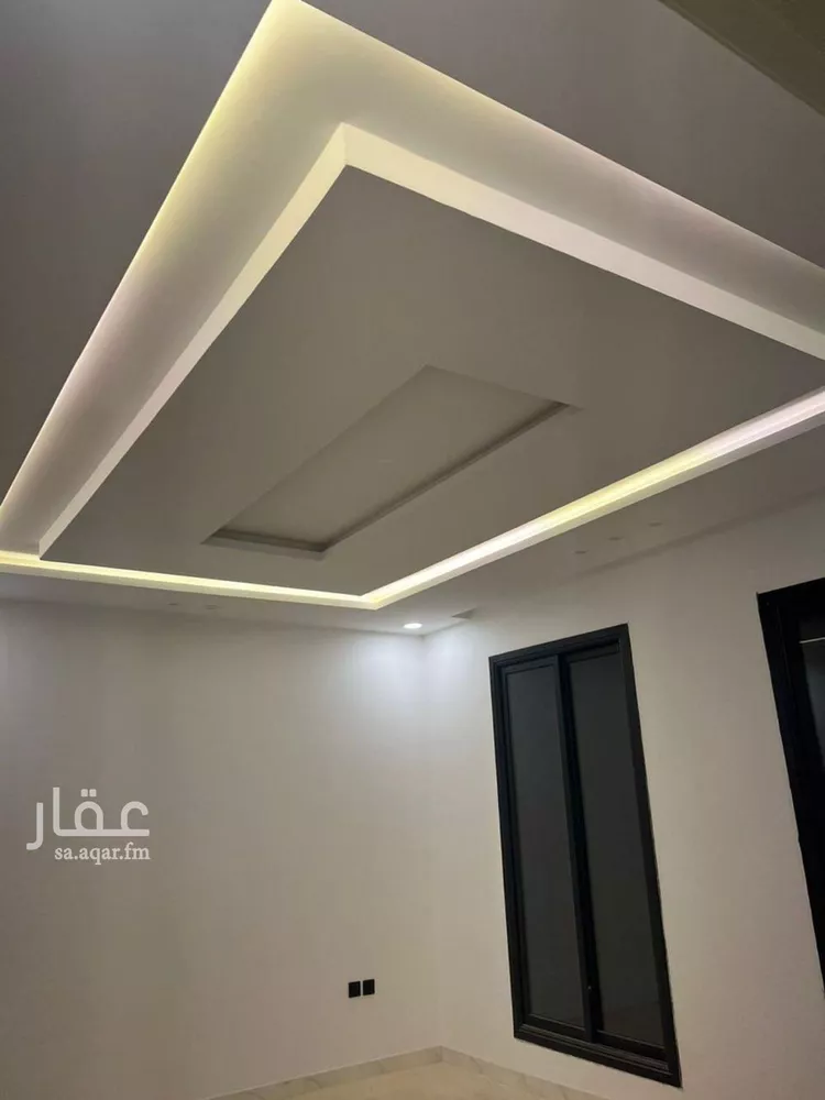 فيلا للبيع في شارع يوسف نعمة الله, حي عكاظ, مدينة الرياض, منطقة الرياض 6