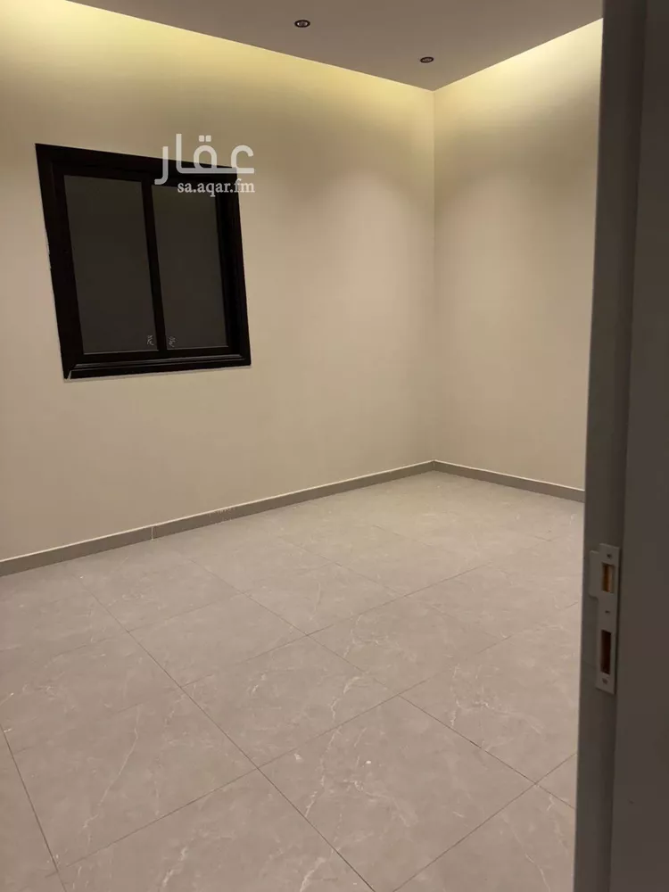 Floor for Sale in Riyadh Badr 16