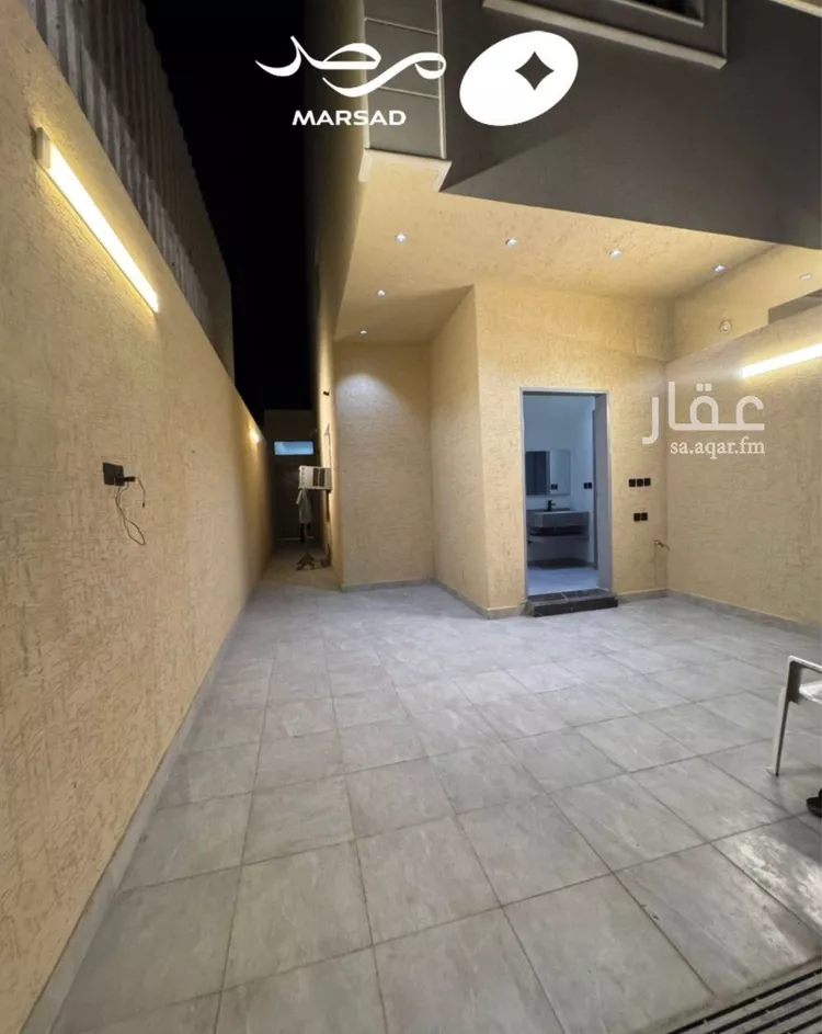 Floor for Sale in Riyadh Badr 8