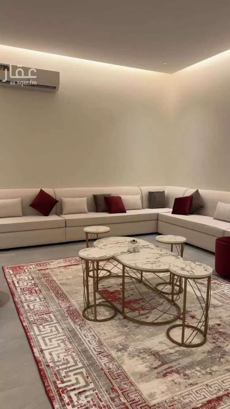 فيلا للبيع في شارع حلل بنت أبي المكارم, حي المهدية, مدينة الرياض, منطقة الرياض صورة 4