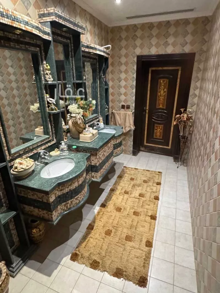 فيلا للبيع في شارع عبدالله النديم, حي الورود, مدينة الرياض, منطقة الرياض صورة 5