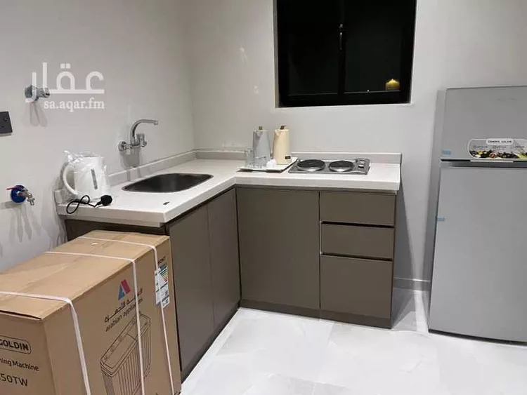 عمارة للإيجار في شارع  طريق الملك فيصل, حي المطار, مدينة عرعر, منطقة الحدود الشماليه صورة 2