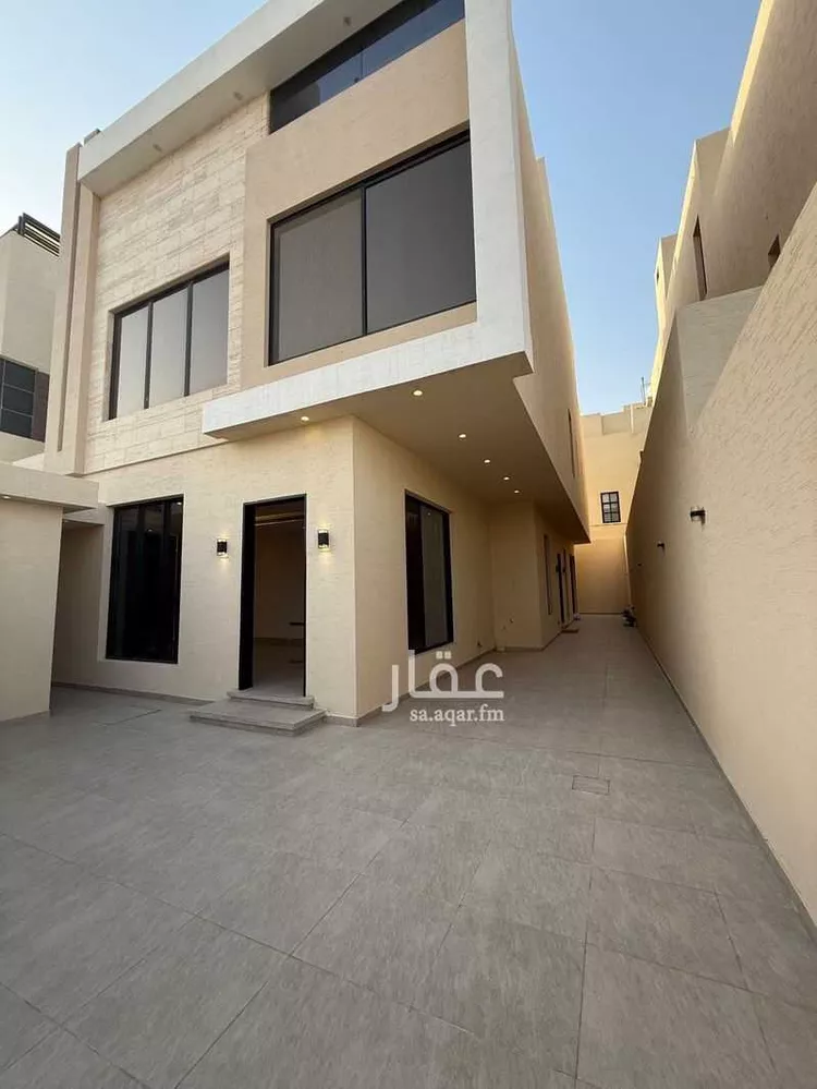 فيلا للإيجار في شارع عبدالرحمن أبي الفضل, حي القيروان, مدينة الرياض, منطقة الرياض صورة 3