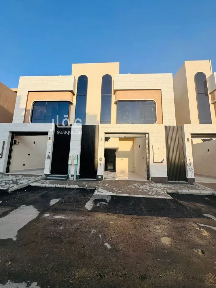 فيلا للبيع في شارع عبدالله حدادي, حي العارض, مدينة الرياض, منطقة الرياض