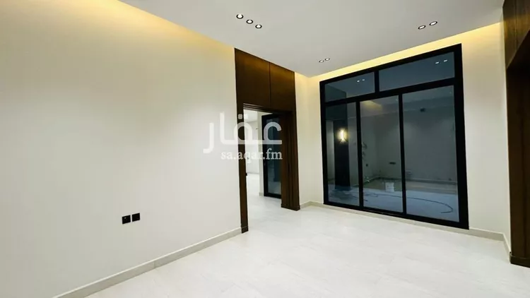 فيلا للبيع في شارع صالح بن الصباغ, حي المهدية, مدينة الرياض, منطقة الرياض 13