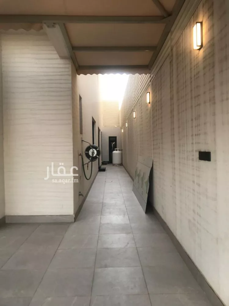 Villa for Sale in Riyadh Al Yarmouk 19