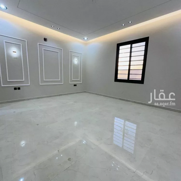 Floor for Sale in Riyadh Tuwaiq 8