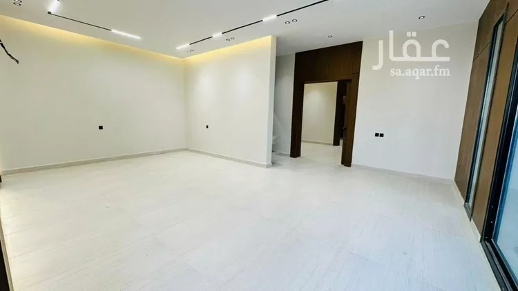 فيلا للبيع في شارع عبدالرحمن بن مرشد, حي المهدية, مدينة الرياض, منطقة الرياض صورة 4