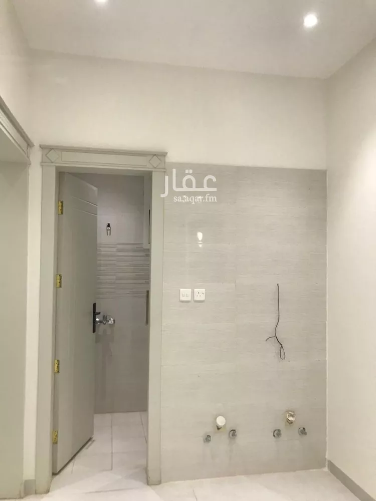 فيلا للبيع في شارع طلال بن جبر, حي النهضة, مدينة الرياض, منطقة الرياض 10