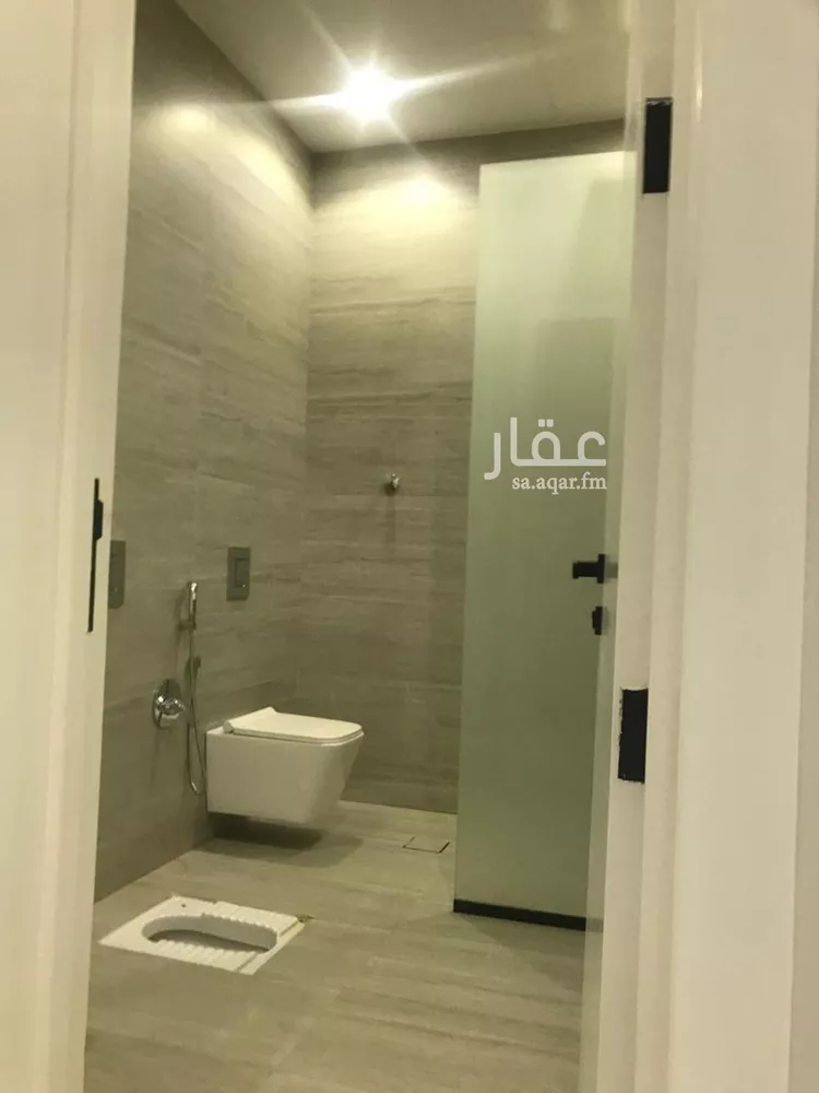 Villa for Sale in Riyadh Al Yarmouk 28