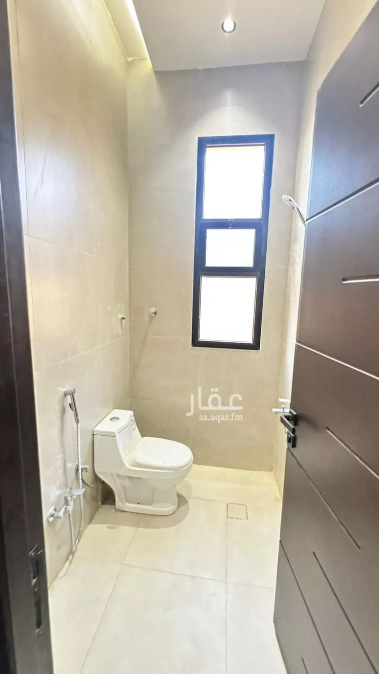 Floor for Sale in Riyadh Tuwaiq 10