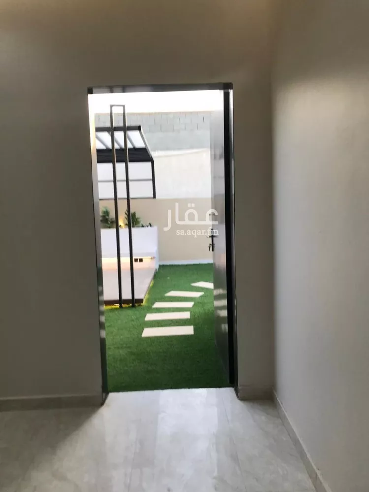 دور للبيع في حي عكاظ, مدينة الرياض, منطقة الرياض 13