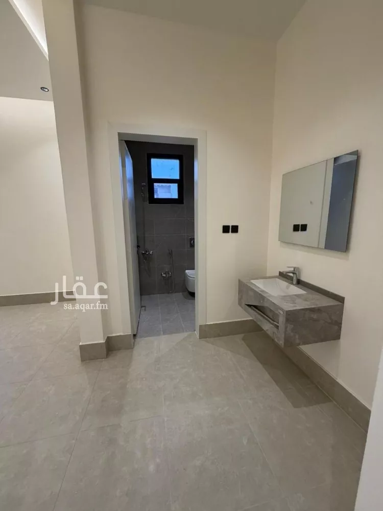 عمارة للبيع في شارع أبي عروة, حي المهدية, مدينة الرياض, منطقة الرياض صورة 2